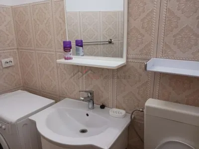 Apartament 3 camere decomandat - foto 18