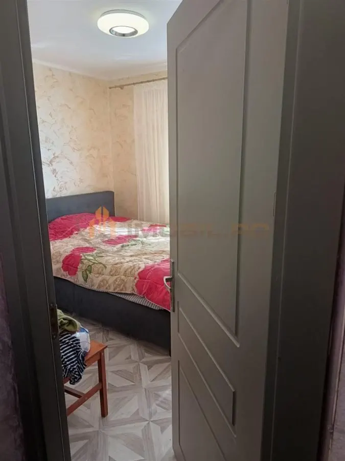 Apartament 2 camere Podu Ros - foto 4