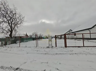 De vanzare 1450 mp teren intravilan situat in satul Siretu, comuna Letea Veche. - foto 2