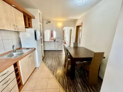 Inchiriere apartamnet 4 camere Ploiesti,  centrala proprie,zona Cantacuzino - foto 23