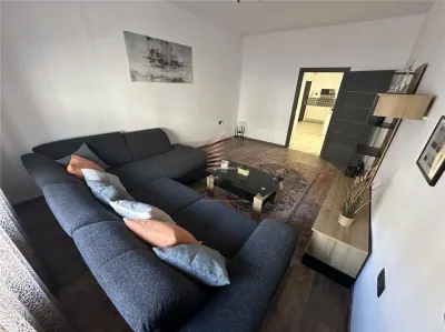 Apartament cu 2 camere, Ultracentra de inchiriatl - Oradea