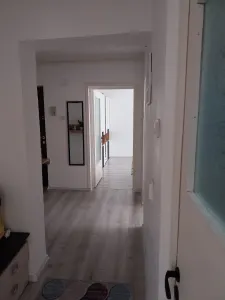 Apartament 3 camere Craiter,renovat 135000 Euro - foto 13