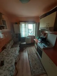 Apartament  3 camere Darste ,decomandat,122000Euro neg - Brasov