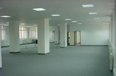 Spatiu pretabil jocuri, showroom, sala sport, Baneasa - Bd. Aerogarii - Bucuresti