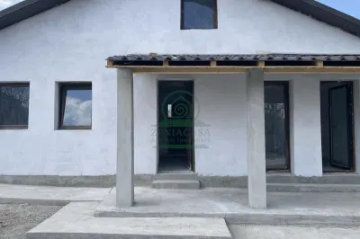 Casa 4 camere Voinesti Iasi 500 mp teren - foto 9