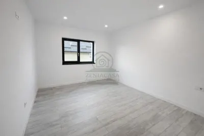 Casa Miroslava Ciurbesti,  5 camere , garaj, beci - foto 5