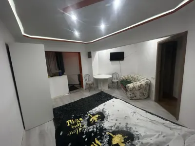 2 CAMERE CALEA BUCURESTI - Brasov