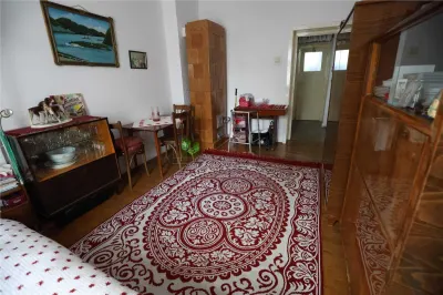 2 CAMERE ASTRA , JUDETEAN - Brasov