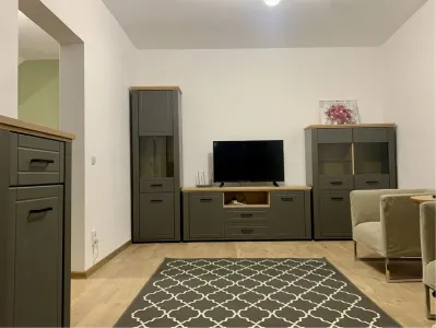 3 CAMERE CENTRUL CIVIC IULIU MANIU - Brasov