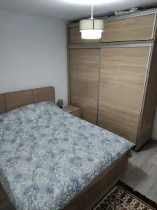 3 CAMERE BARTOLOMEU ,ETAJ 1 - foto 13