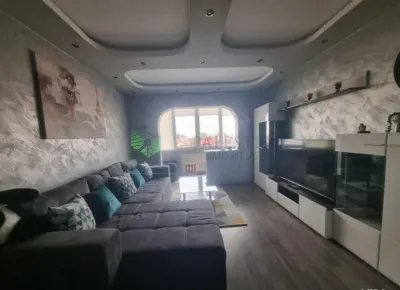 APARTAMENT 3 CAMERE TRACTORUL - foto 2