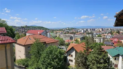 3 CAMERE CENTRUL CIVIC , ZONA PATRIA - Brasov