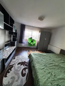 Garsoniera decomandata Racadau ,bl vila, 67000 Euro - Brasov