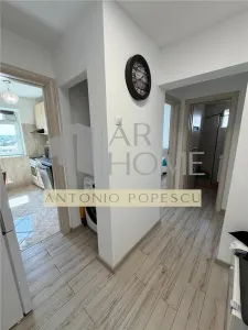 Apartament 3 camere, renovat, in Ploiesti, zona Republicii. - foto 3