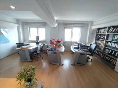 Vanzare apartament 4 camere mosilor - Bucuresti