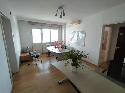 Vanzare apartament 4 camere mosilor - foto 9