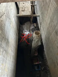 Vând casa bătrânească demolabila - foto 3