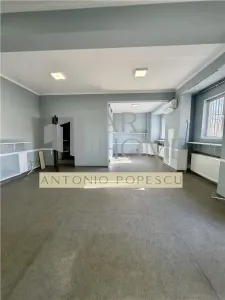 Spatiu comercial cu vitrina stradala, in Ploiesti, zona Mall Afi - foto 2