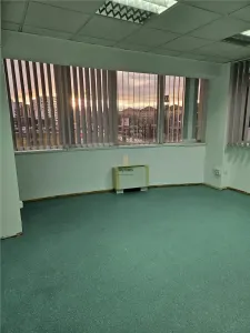 Spatii Birouri - 500 mp - Sos Sibiului - foto 15