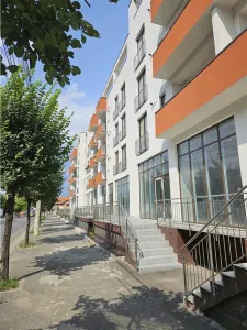 Spatiu Comercial - 100 mp - Balanta - Clinica Medicala - Showroom - Comert - Servicii - Sibiu