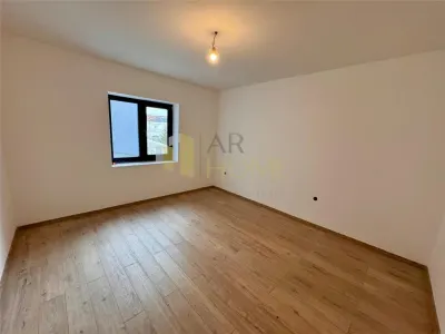Casa 8 camere, in Ploiesti zona Albert - foto 13