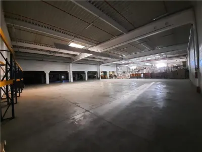 Spatiu Industrial - 2000 mp - Logistica - Depozitare - Distributie - foto 5