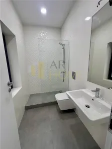 Vanzare casa 4 camere plus garaj, in Paulesti, zona cu priveliste la padure. - foto 18