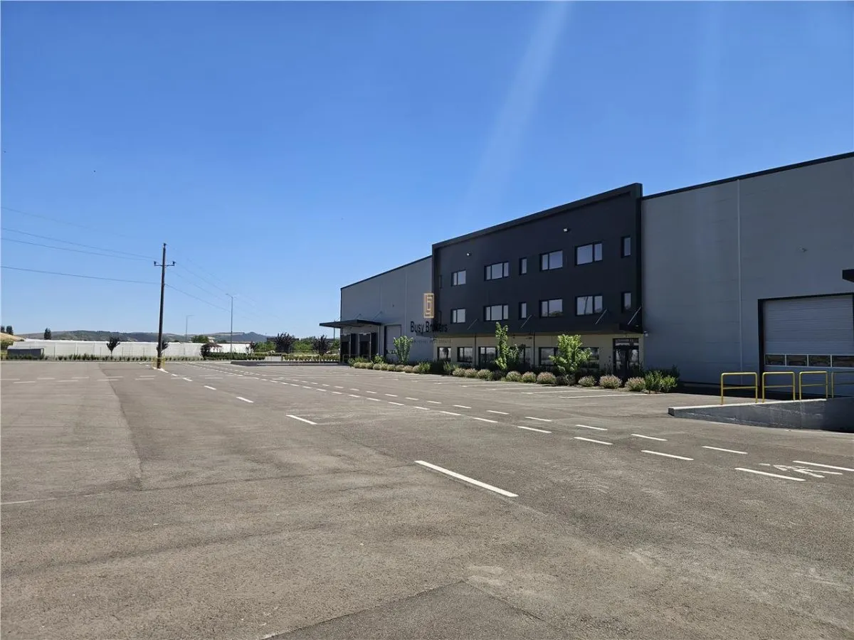 Spatiu Industrial - 2500 mp - Logistica - Productie - Depozitare - Distributie - foto 7