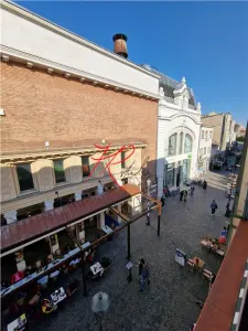 Inchieriere Cladirea Lipscani, pretabil comercial / birou - Bucuresti
