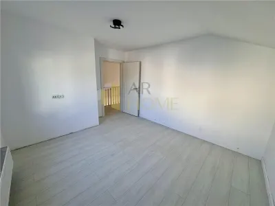 Vanzare casa 4 camere, in Strejnicu, la 5 minute de Ploiesti - foto 12