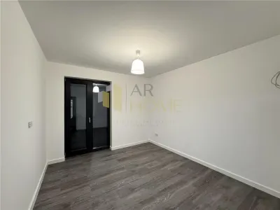 Apartament 4 camere pentru birouri sau rezidential, Albert Ploiesti - foto 13