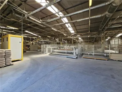 Spatiu Industrial -  2500 mp - Productie - Depozitare - Distributie - foto 10