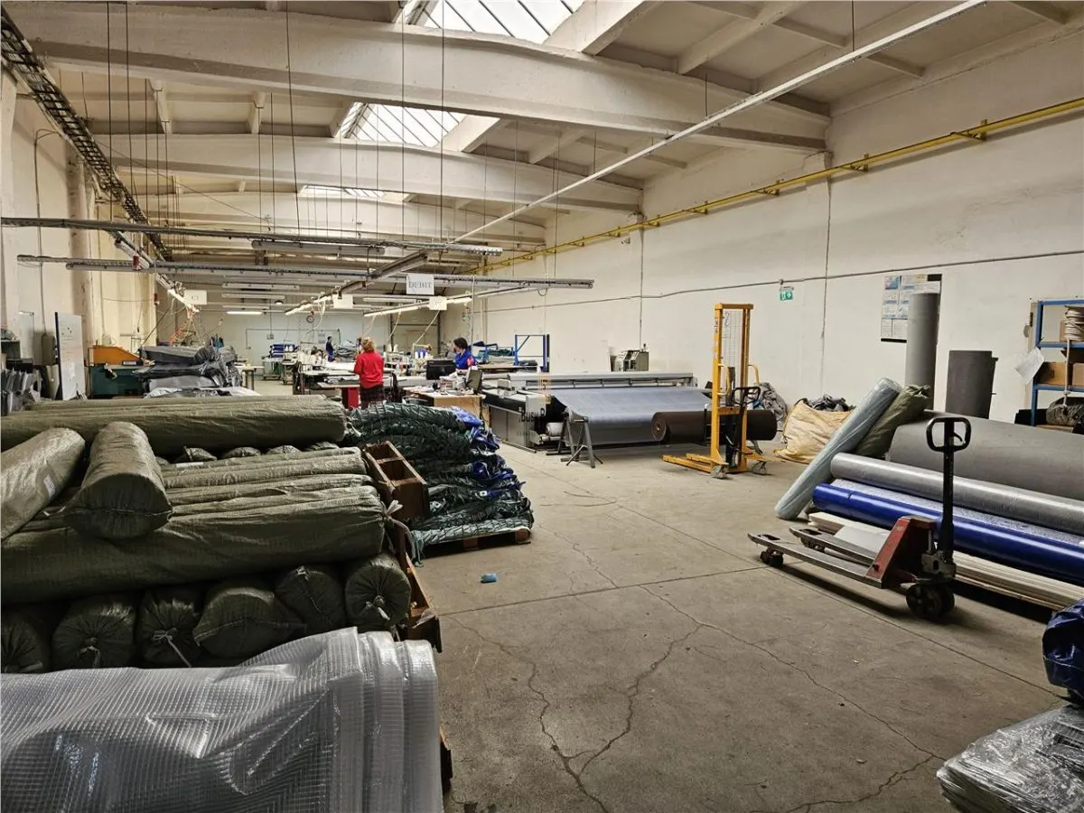 Proprietate Industriala - 4000 mp - Productie - Office - foto 2