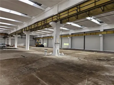 Spatiu Industrial -  6500 mp - Productie - Depozitare - Marsa