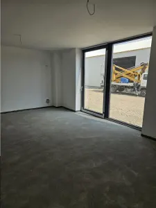 Spatiu 650 mp - Showroom Comercial - Depozitare - foto 3