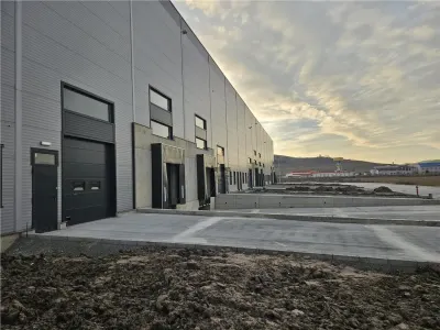 Spatii Industriale - 4500 mp - Logistica - Productie - Depozitare - foto 5