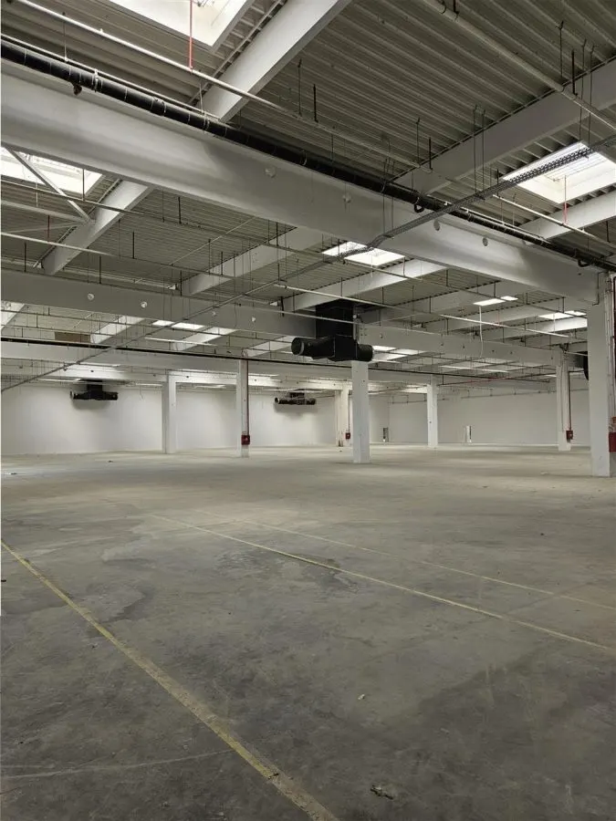 Spatiu Industrial - 4000 mp - Productie - Depozitare - Distributie - foto 5