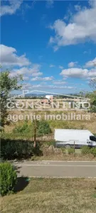 Se vinde teren , in Parcul Tineretului,cu deschidere si vedere spre lac. - foto 2