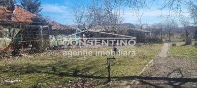 Se vinde imobil cu teren 3700 mp in com Merei - foto 2