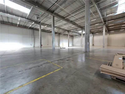 Spatiu Industrial - 4300 mp - Logistica - Productie - Depozitare - Distributie - foto 14