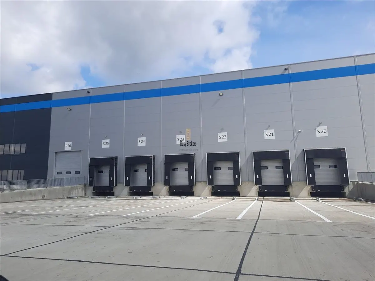 Spatiu Industrial - 2500 mp - Logistica - Productie - Depozitare - Distributie - foto 3