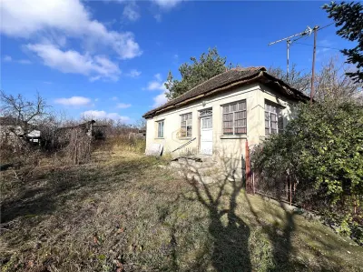 Casa cu 2 camere si teren 4.339 mp | Pozitie excelenta in Viile Satu Mare - foto 6