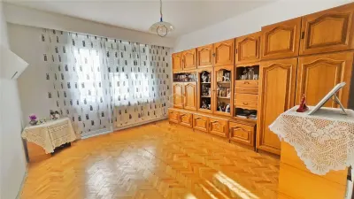 VIDEO | Casa spatioasa cu 8 camere, garaj dublu si curte proprie | Baritiu - foto 23