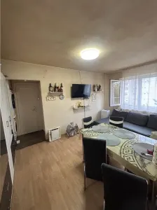 Apartament cu 3 camere vis-a-vis de Piata Somes - Satu Mare