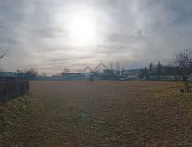 Teren 3500mp Paun Bucium la asfalt cu toate utilitatile - foto 3