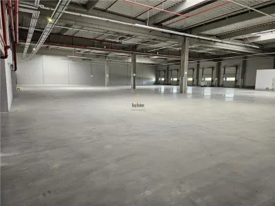 Spatiu Industrial – 4200 mp – Productie – Depozitare – Logistica – Distributie - Oradea