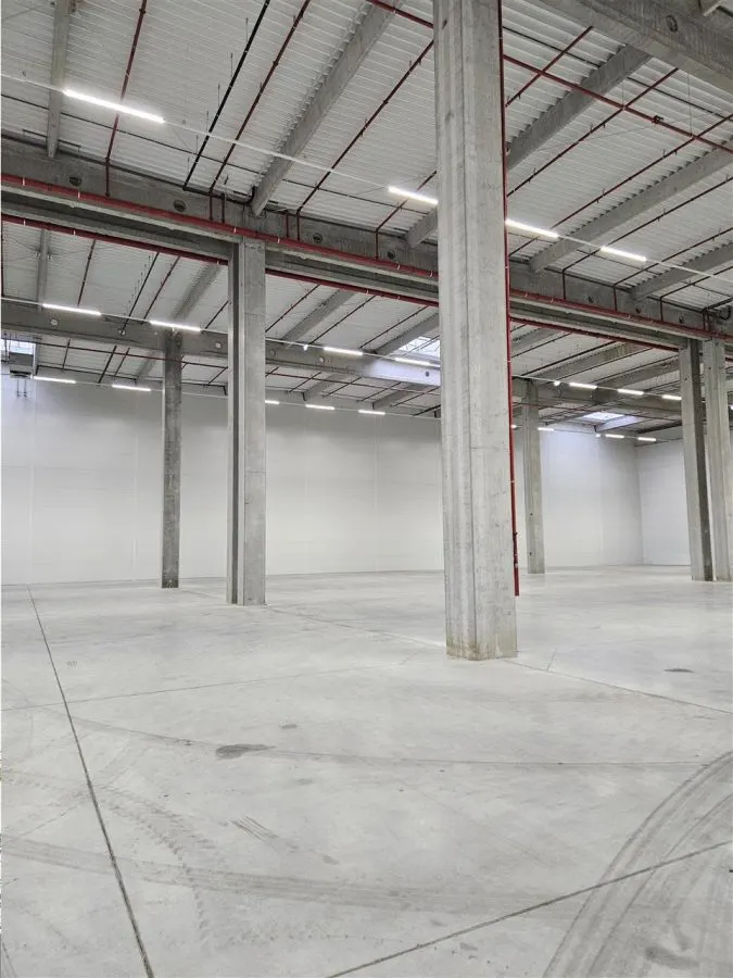 Spatiu Industrial - 2500 mp - Logistica - Productie - Depozitare - Distributie - foto 12