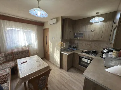 VIDEO | Apartament cu 2 camere decomandat | Micro 17 - foto 11