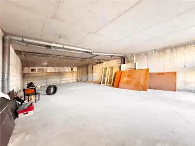 Inchiriere spatiu comercial, zona Hotel  Europa - Baia Mare