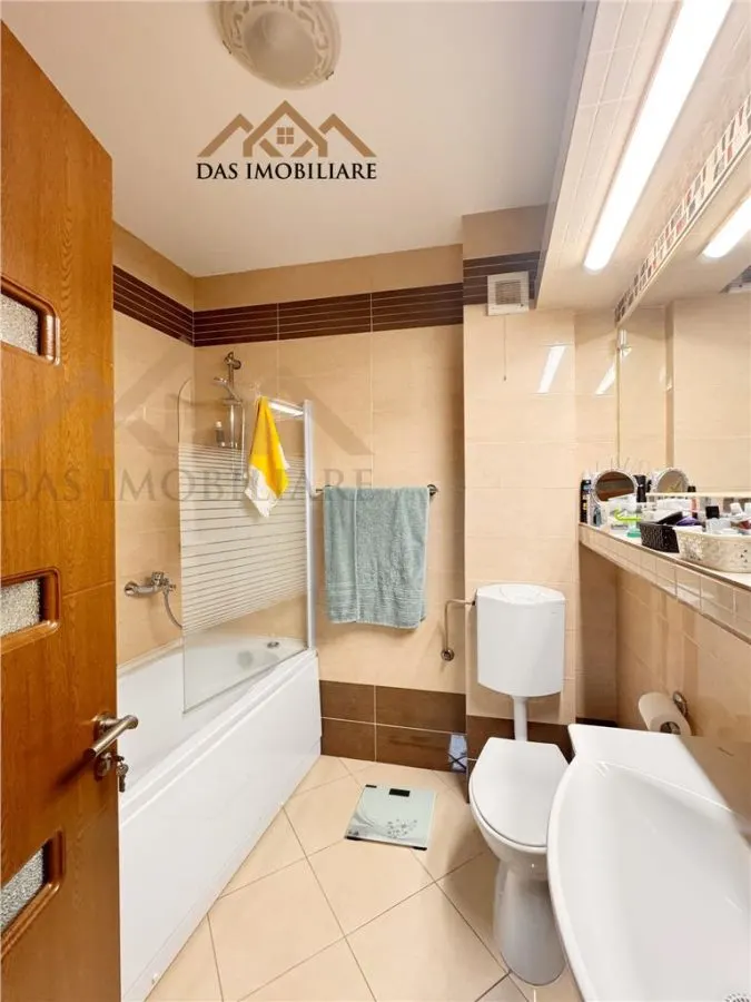 Apartament 2 camere, etaj 4 din 5, bloc cu lift, Lupului - foto 6